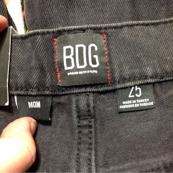 URBAN OUTFITTERS BDG Red Tuxedo Stripe Black Straight Leg Mom Jeans Size 25 NWT - Picture 7 of 9